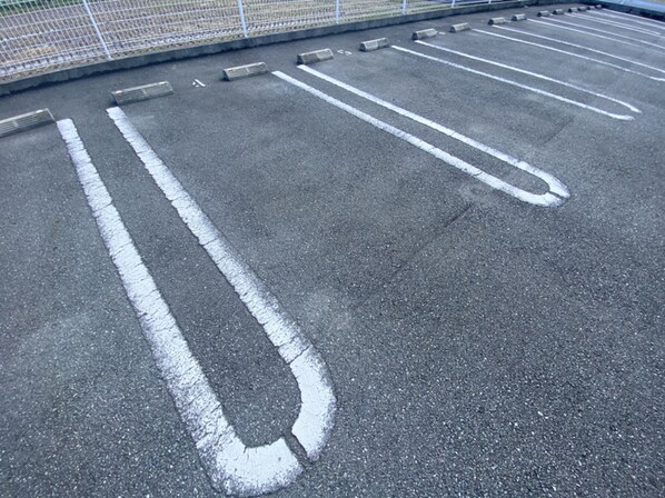 ライラック グレースの物件外観写真